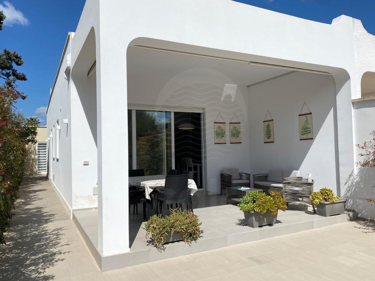 Villa Grace By Cala Salento Torre Lapillo Buitenkant foto